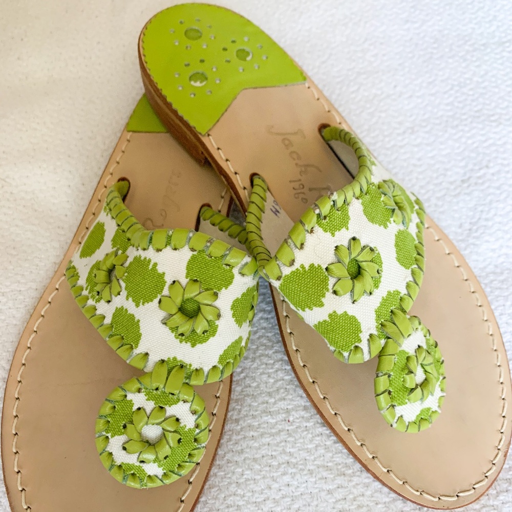 Jack Rogers lime green flat sandal. EUC. Size 6.
